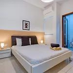 Balluta View Mansions With Rare Valley And Bay Views Апартаменты *