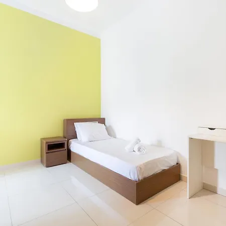 Beautiful Hill Apt, With Balcony, Seaviews & Wifi By 360 Estates * Saint Julian's
