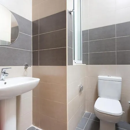 Beautiful Hill Apt, With Balcony, Seaviews & Wifi By 360 Estates * Saint Julian's