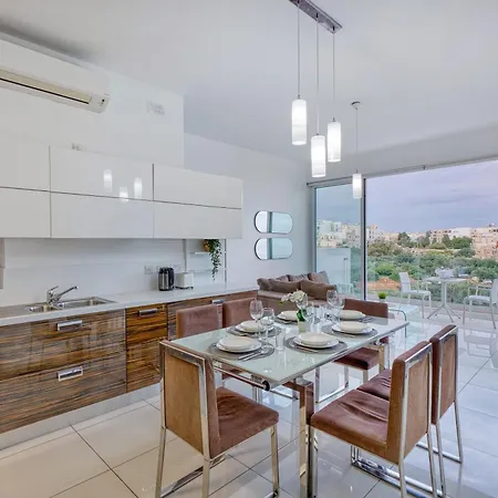 Balluta View Mansions With Rare Valley And Bay Views 公寓